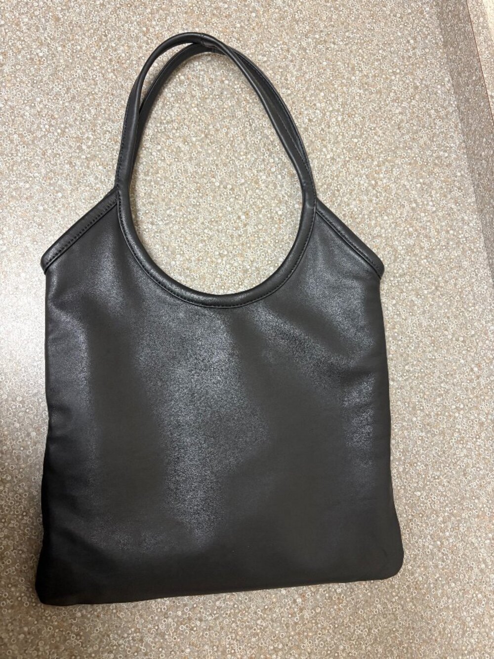 Parker Clay Gelila Full-Grain Black Leather Shoulder Bag